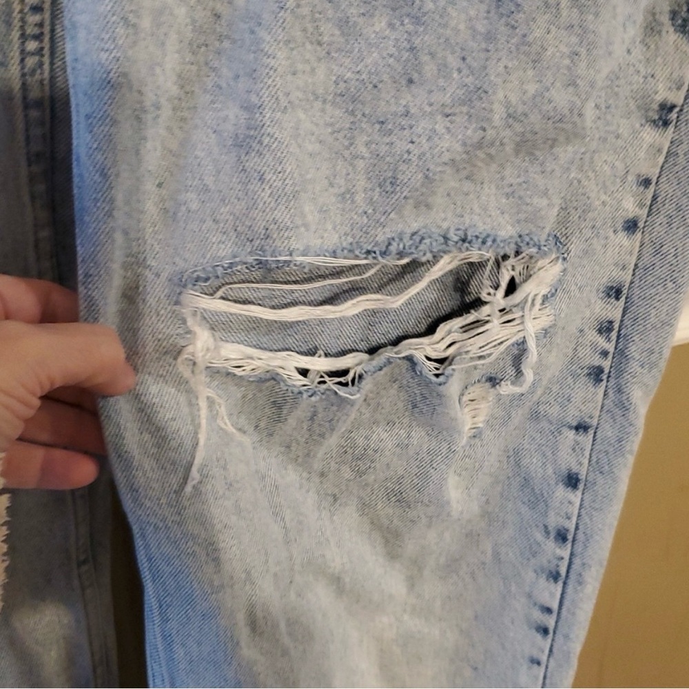 👖 Good American 90s Distressed Light Blue Jeans 👖 - Picture 5 of 11